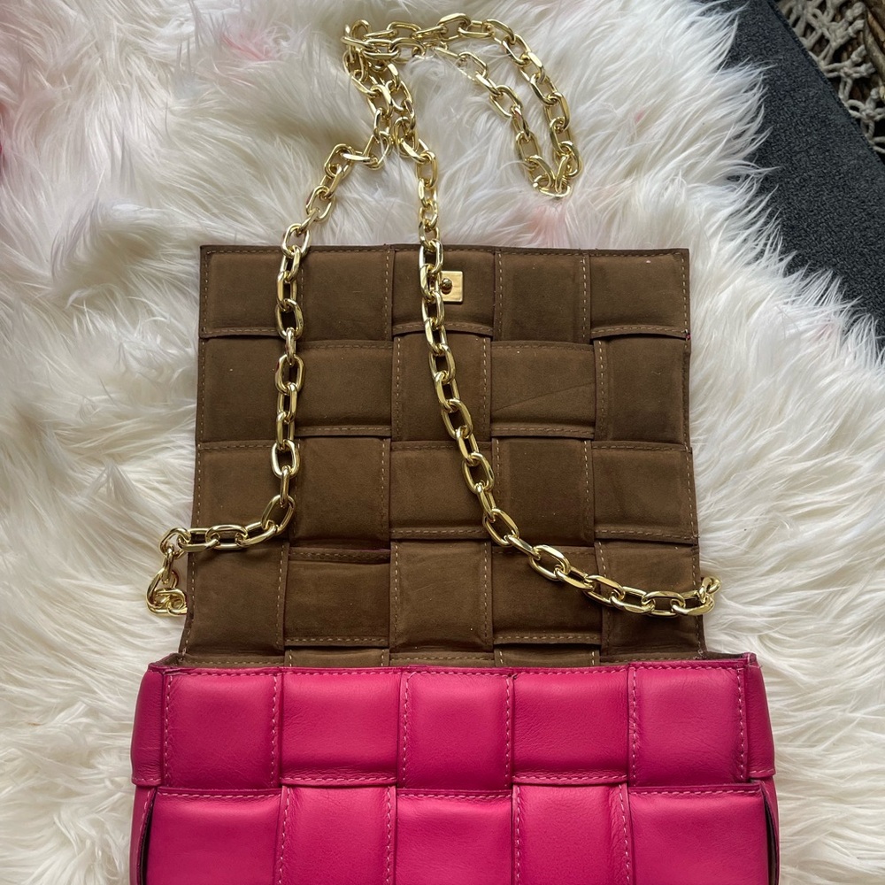 Pink bag. - Picture 6 of 6